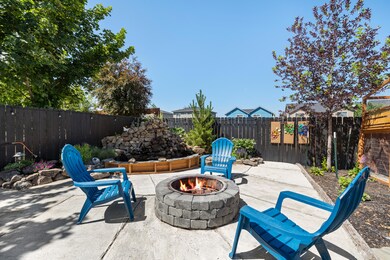 1376 SW 27th St, Redmond, OR 97756 - photo 5