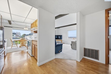 2401 W Canal Dr unit 9-D, Kennewick, WA 99336 - photo 4