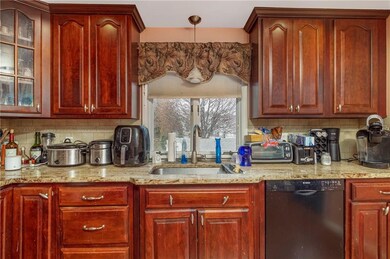 16 Boundary Ave, Johnston, RI 02919 - photo 3