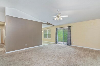 1326 Jeffrine Dr-10