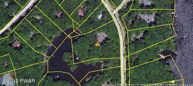 216 Basswood Dr, Hawley, PA 18428 - photo 4