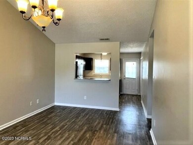 116 Creekview Dr, Jacksonville, NC 28540 - photo 4