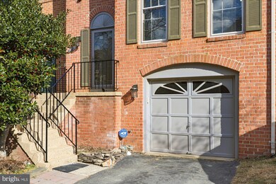 7709 Jewelweed Ct, Springfield, VA 22152 - photo 2