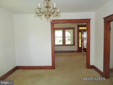 4905 Catalpha Rd, Baltimore, MD 21214 - photo 6