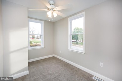 3804 W Overlea Ave, Baltimore, MD 21206 - photo 3