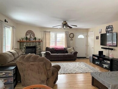 124 Scenic Hill Rd, Charlestown, NH 03603 - photo 5