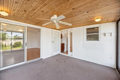 103 Buckeye St, Three Oaks, MI 49128 - photo 5