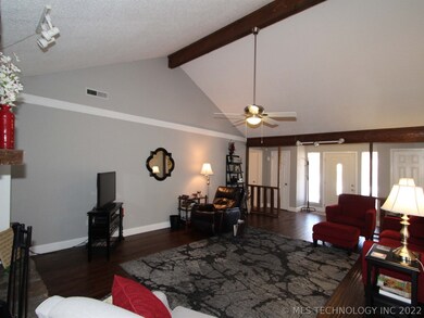 3202 W 69th Ct, Tulsa, OK 74132 - photo 6