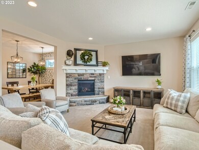 15945 SE Wood Duck Ln, Happy Valley, OR 97015 - photo 6