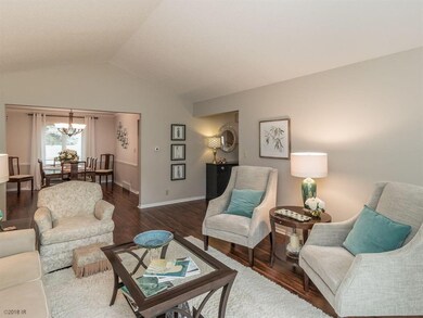 5216 Dakota Dr, West Des Moines, IA 50265 - photo 3