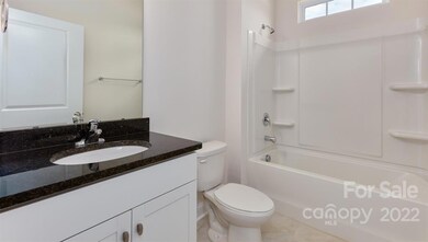 78 Fox Cove Rd, Hendersonville, NC 28739 - photo 4