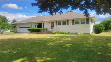 315 W Elm St, Reading, MI 49274 - photo 2