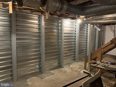 161 E 2nd St, New Castle, DE 19720 - photo 4