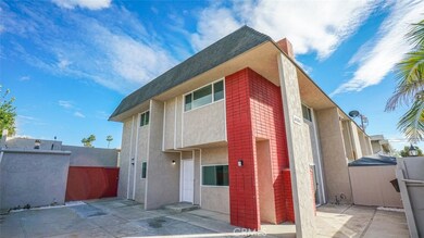 6104 Costello Ave, Van Nuys, CA 91401 - photo 4