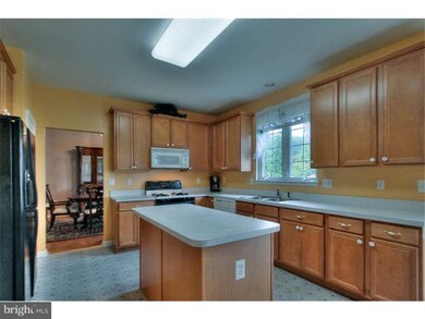 15 Rembrandt Way, East Windsor, NJ 08520 - photo 6