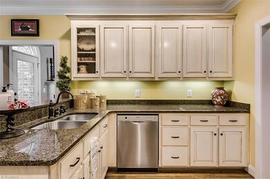 748 Stoney Creek Dr, Asheboro, NC 27205 - photo 7