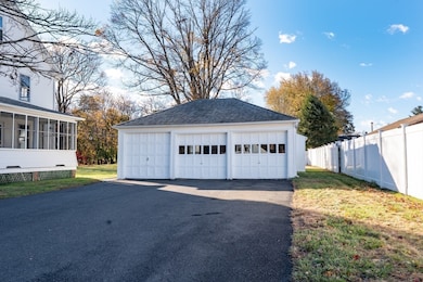 226 Notre Dame St, Westfield, MA 01085 - photo 4