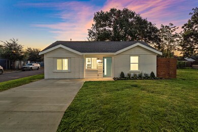 1822 Lula St, Houston, TX 77009 - photo 2