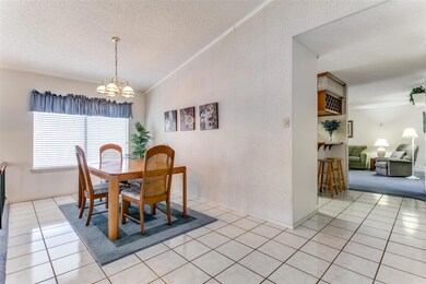 2920 Woodbridge Dr, Bedford, TX 76021 - photo 6