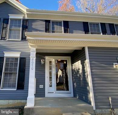 2070 Ingleside Ct, Crofton, MD 21114 - photo 2