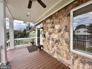 4709 7th St S, Arlington, VA 22204 - photo 4