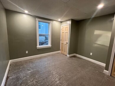 81 Merrifield St unit B, Worcester, MA 01605 - photo 5