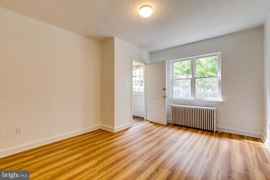81 Q St SW, Washington, DC 20024 - photo 4