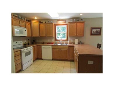Kitchen. Everything at your finger tips. Lots of s