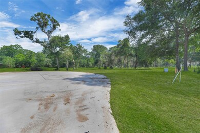 4603 Cottonwood Run, Alvin, TX 77511 - photo 3