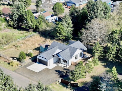 716 Island Cir SE, Ocean Shores, WA 98569 - photo 5