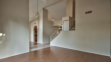 Wood Laminate & Tile Flooring!
