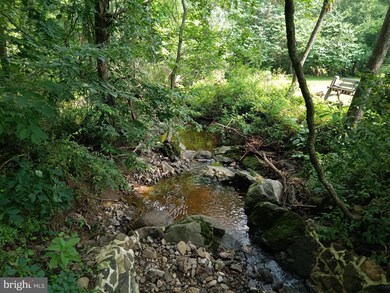 1635 Perkiomenville Rd, Perkiomenville, PA 18074 - photo 6