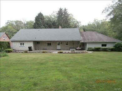 2639 Welshtown Rd, Slatington, PA 18080 - photo 2
