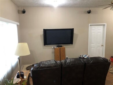 729 Poplar St, Tipton, IN 46072 - photo 4