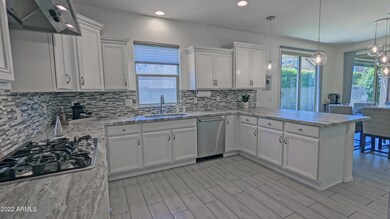 kitchen, pic 2