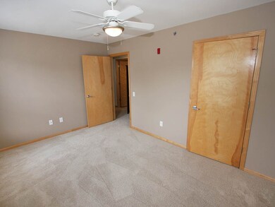 2793 Crinkle Root Dr unit 5, Fitchburg, WI 53711 - photo 7