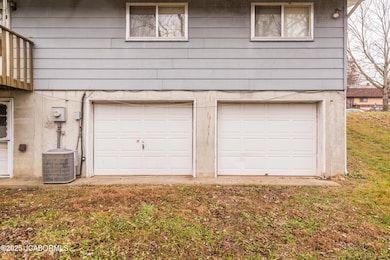 118 Valley View Dr, Jefferson City, MO 65109 - photo 6