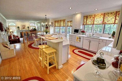 17909 Hickman St, Poolesville, MD 20837 - photo 5