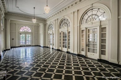 354 N Main St unit 303, Andover, MA 01810 - photo 2