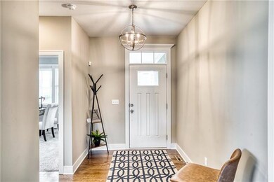 8828 Sunray Dr, Shawnee, KS 66227 - photo 3