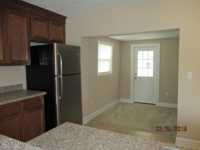 8948 Ricardo Ln, Jacksonville, FL 32216 - photo 2