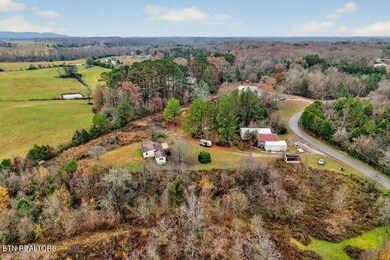 265 N Center Point Acres, Walling, TN 38587 - photo 6