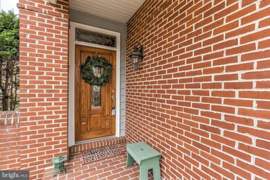 11210 Shadowmere Mews, Columbia, MD 21044 - photo 6