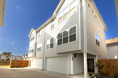 603 Link Rd unit G, Houston, TX 77009 - photo 2