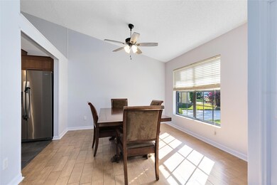 13407 Splash Ct, Orlando, FL 32828 - photo 5