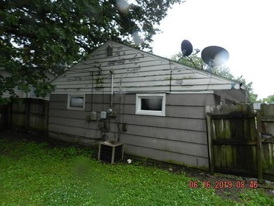 1572 Northridge Rd, Columbus, OH 43224 - photo 3