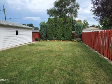 310 12th Ave NE, Jamestown, ND 58401 - photo 6