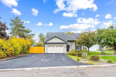 2189 S Woodland Dr, Kalispell, MT 59901 - photo 2