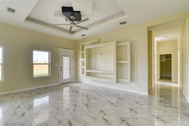 528 Hunter Dr, Alamo, TX 78516 - photo 3