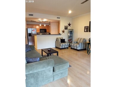 2230 Snowberry Ridge Ct unit 2230, West Linn, OR 97068 - photo 2